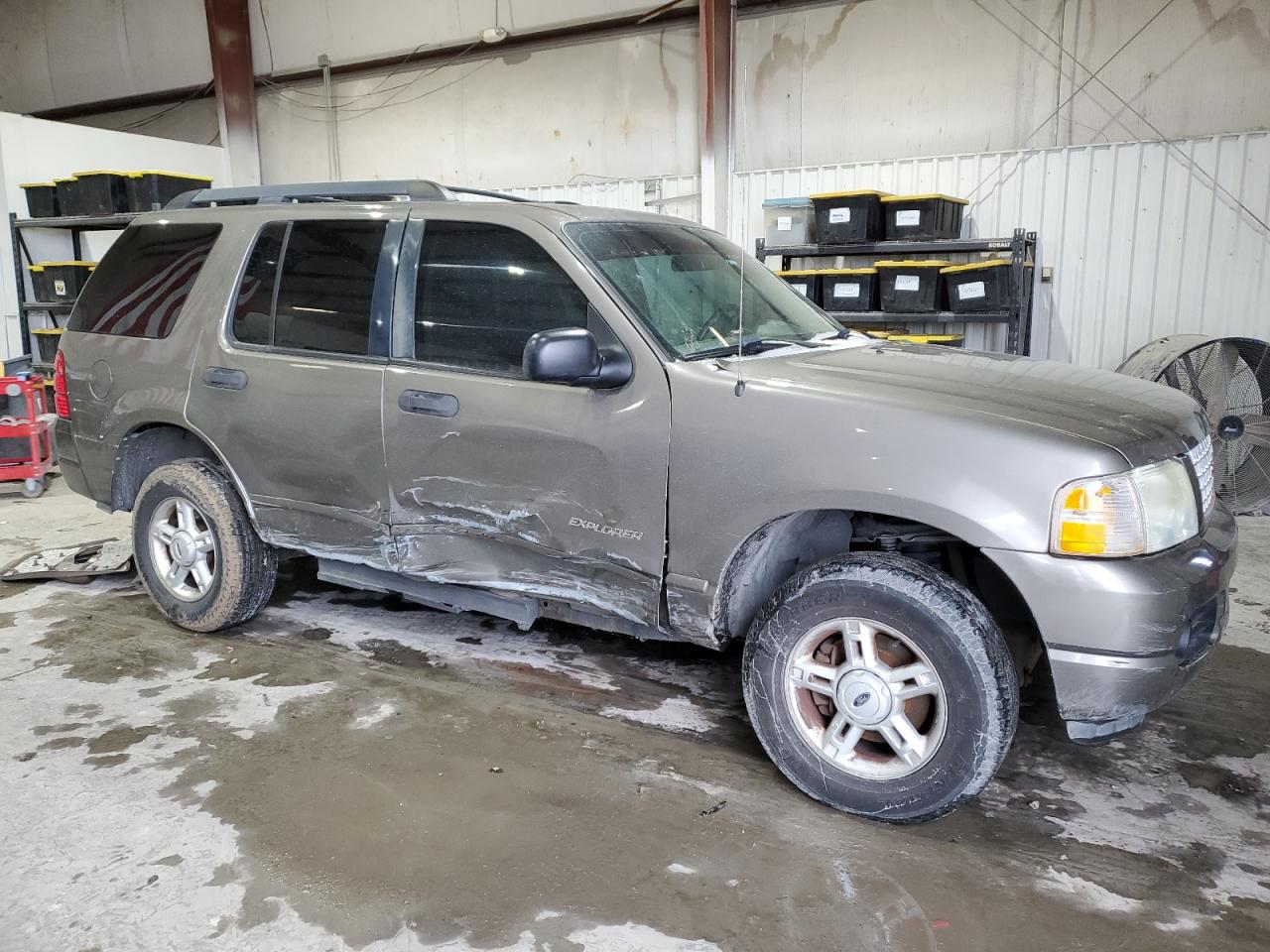 2005 Ford Explorer - Image 4
