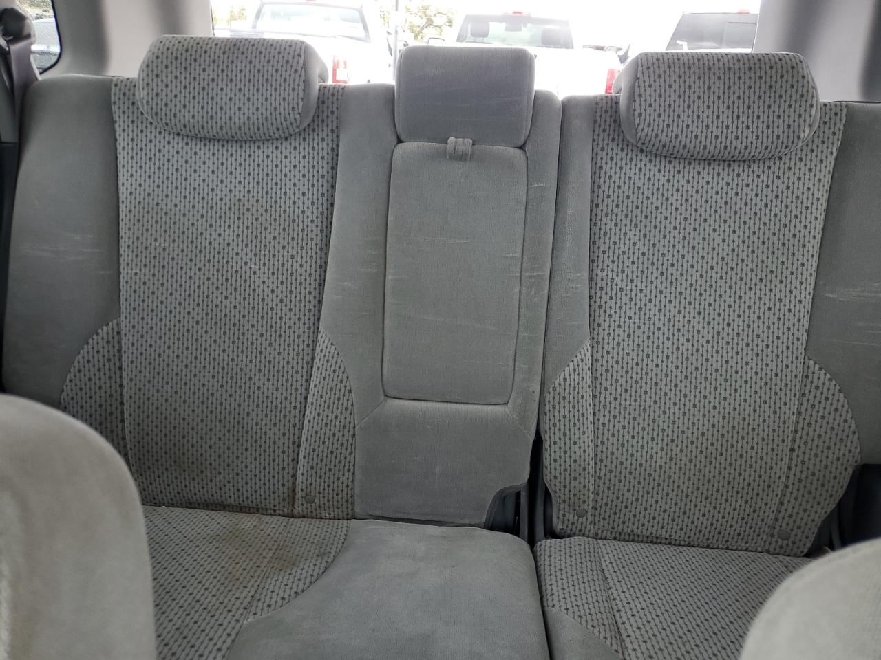 2005 Hyundai Tucson - Image 10