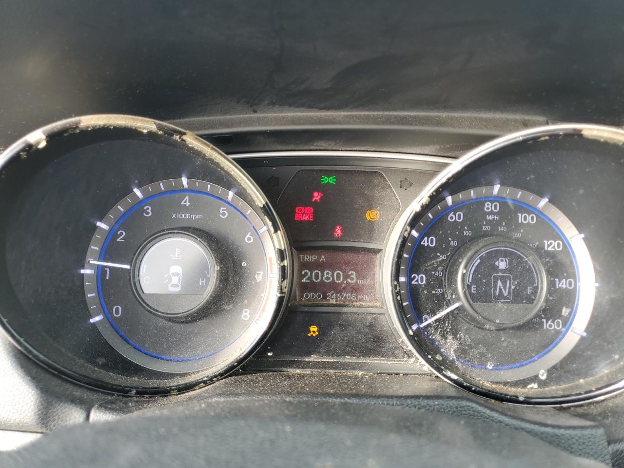 2013 Hyundai Sonata - Image 9