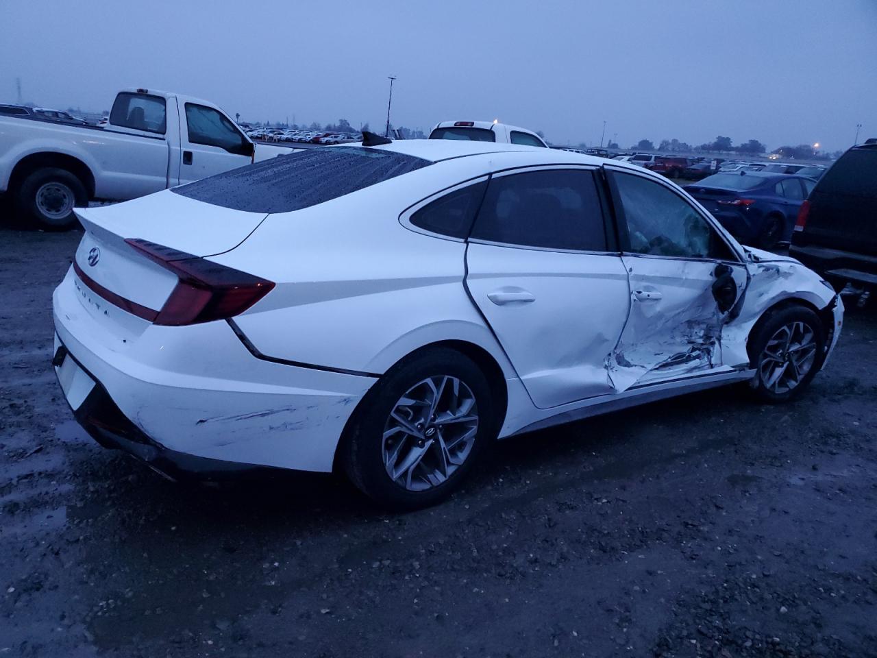 2021 Hyundai Sonata - Image 3