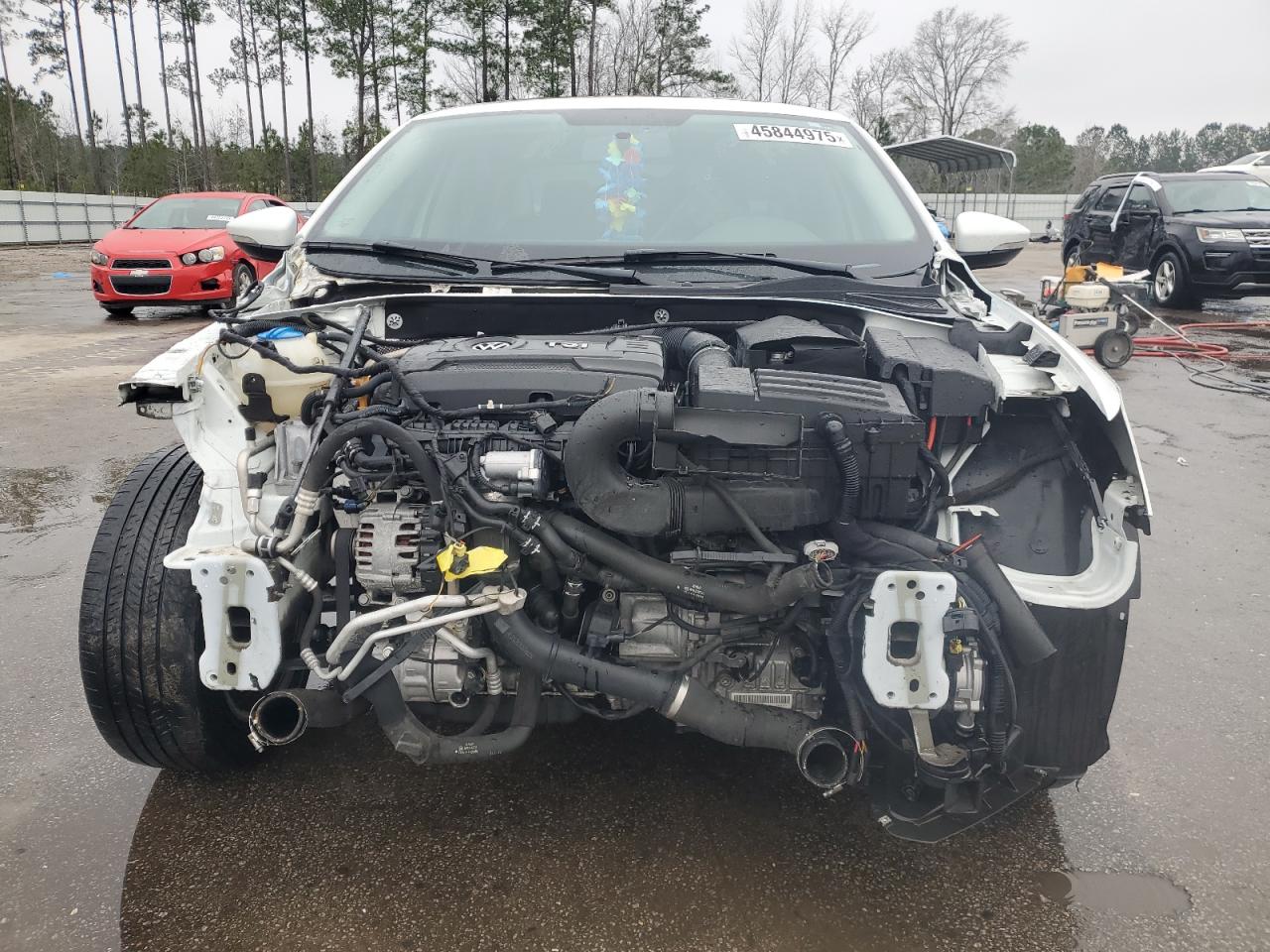 2017 Volkswagen Passat - Image 5