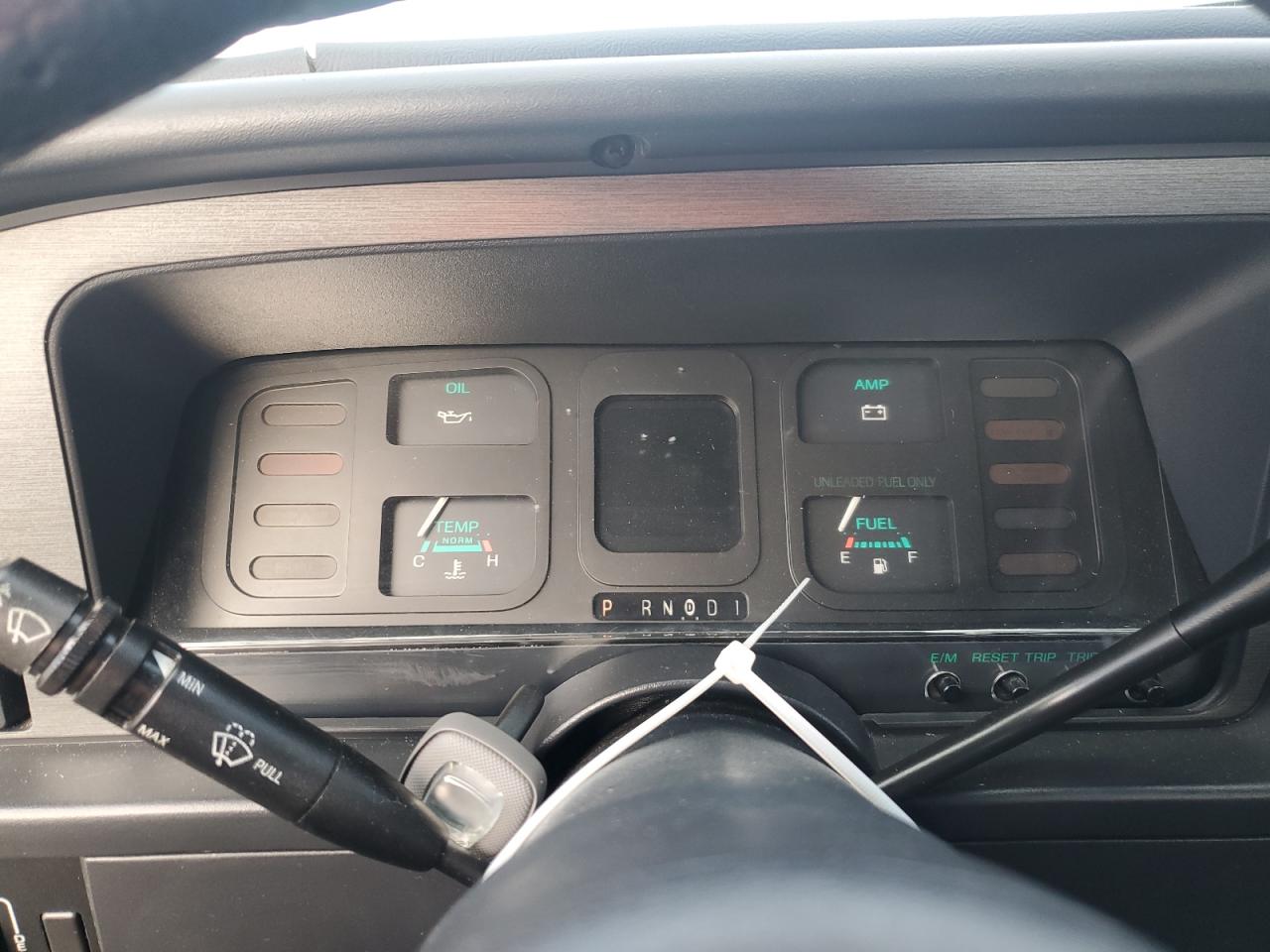 1987 Ford Thunderbird - Image 9