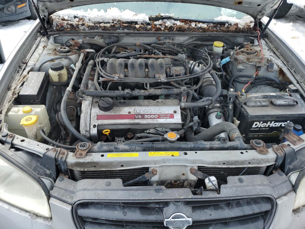 2000 Nissan Maxima - Image 11
