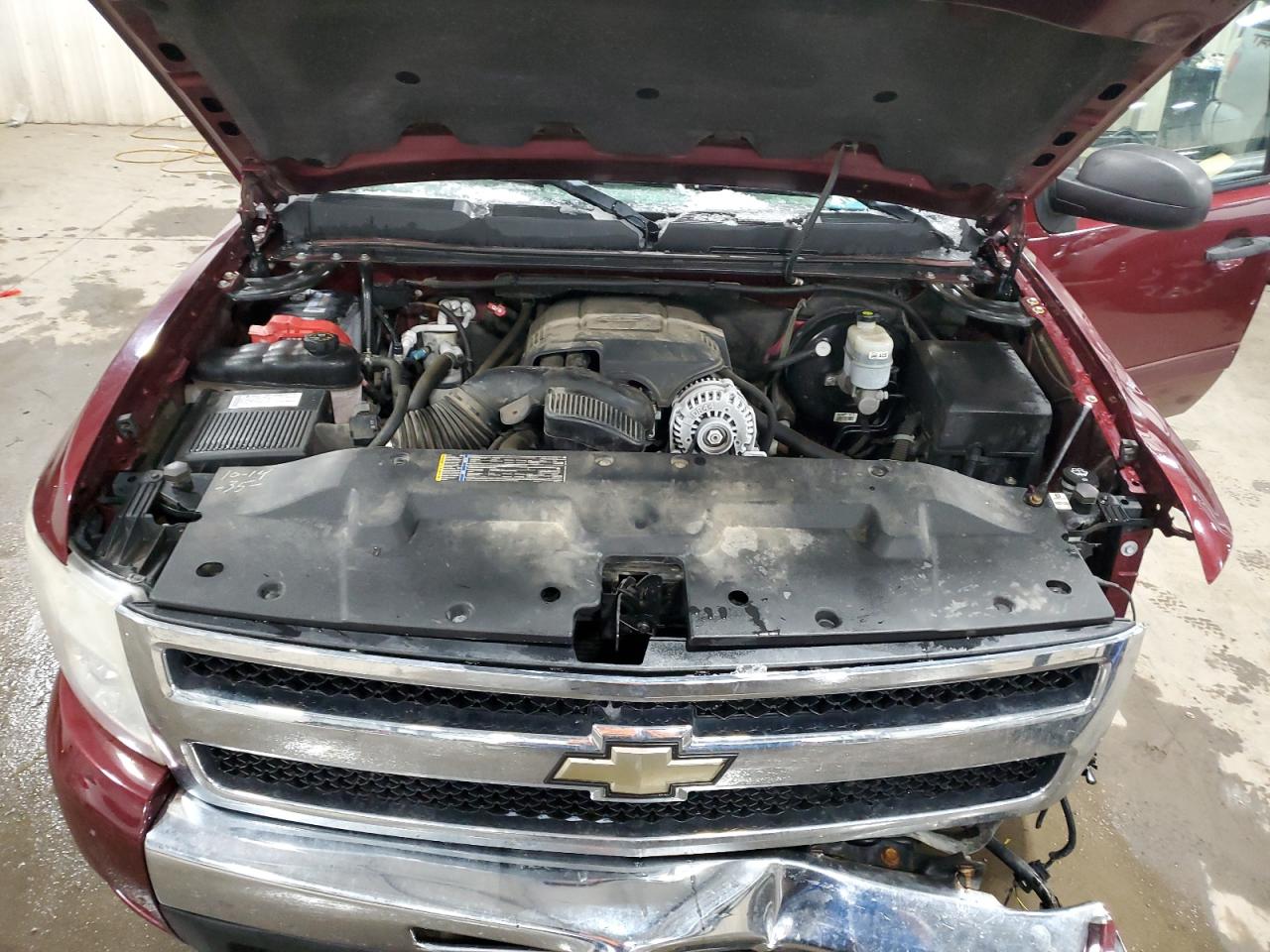 2009 Chevrolet Silverado - Image 11