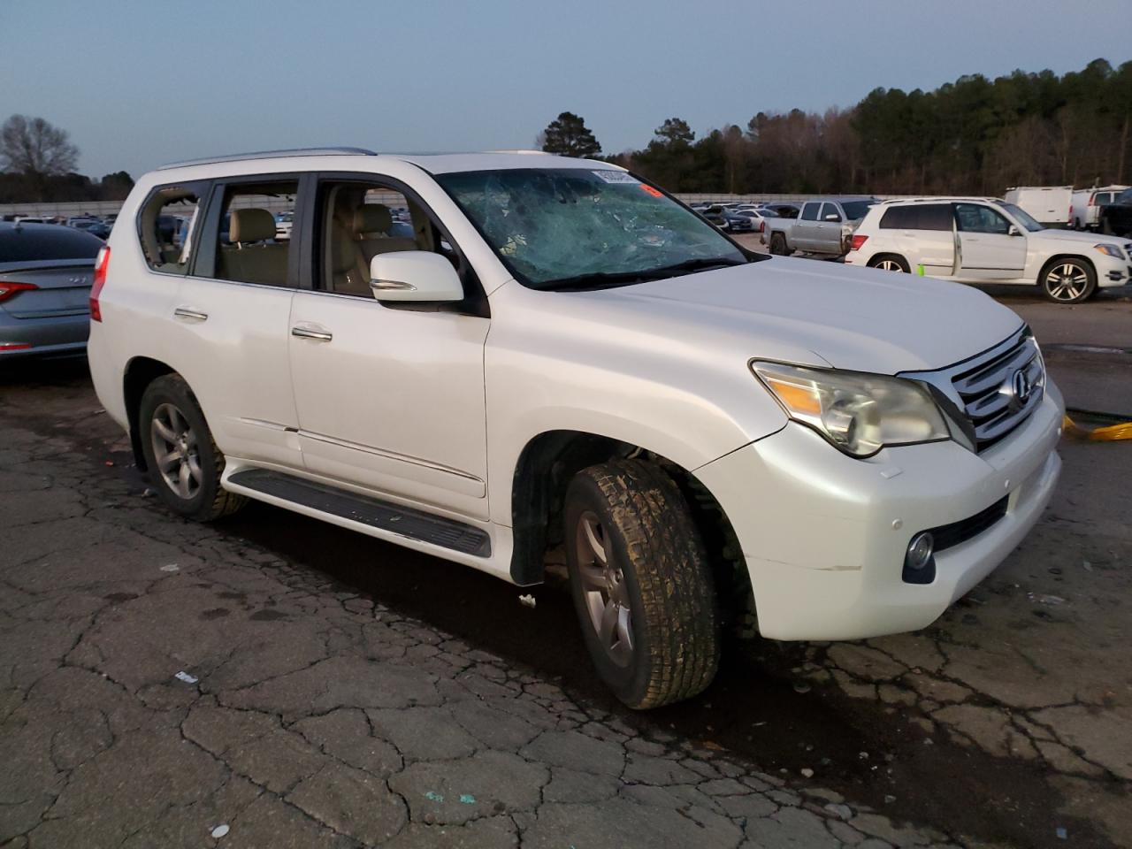 2013 Lexus GX - Image 4