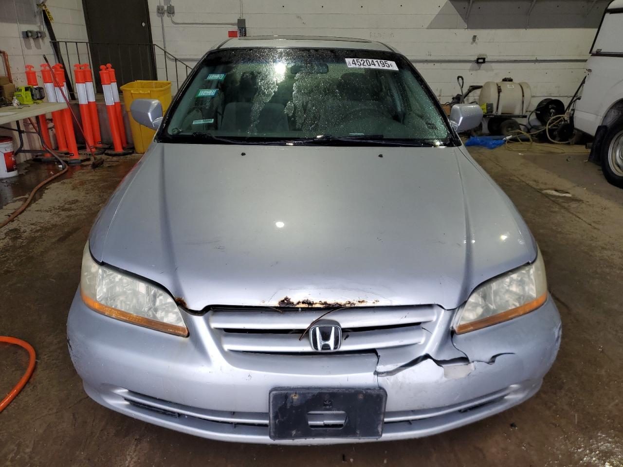2002 Honda Accord - Image 5