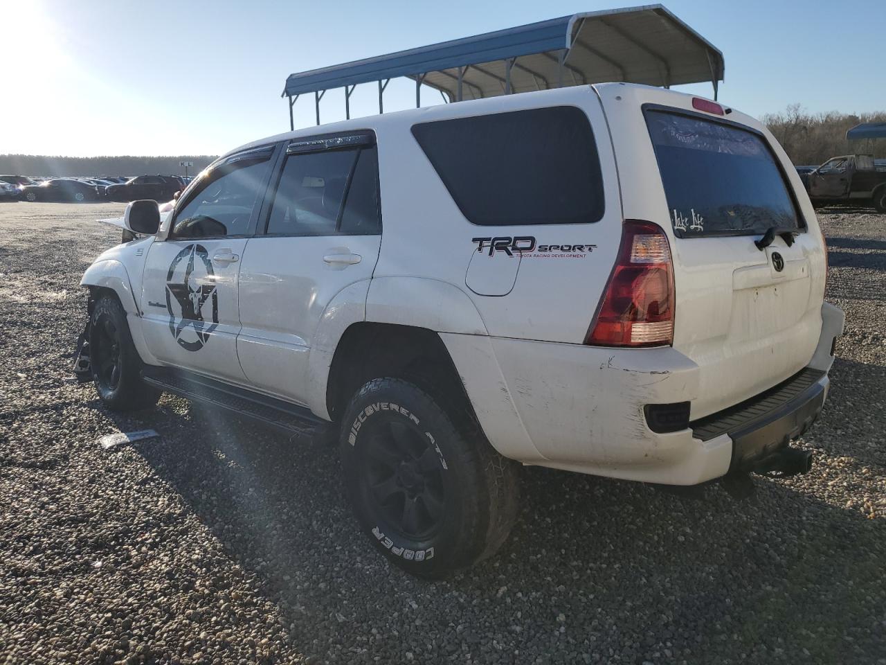 2005 Toyota 4Runner - Image 2
