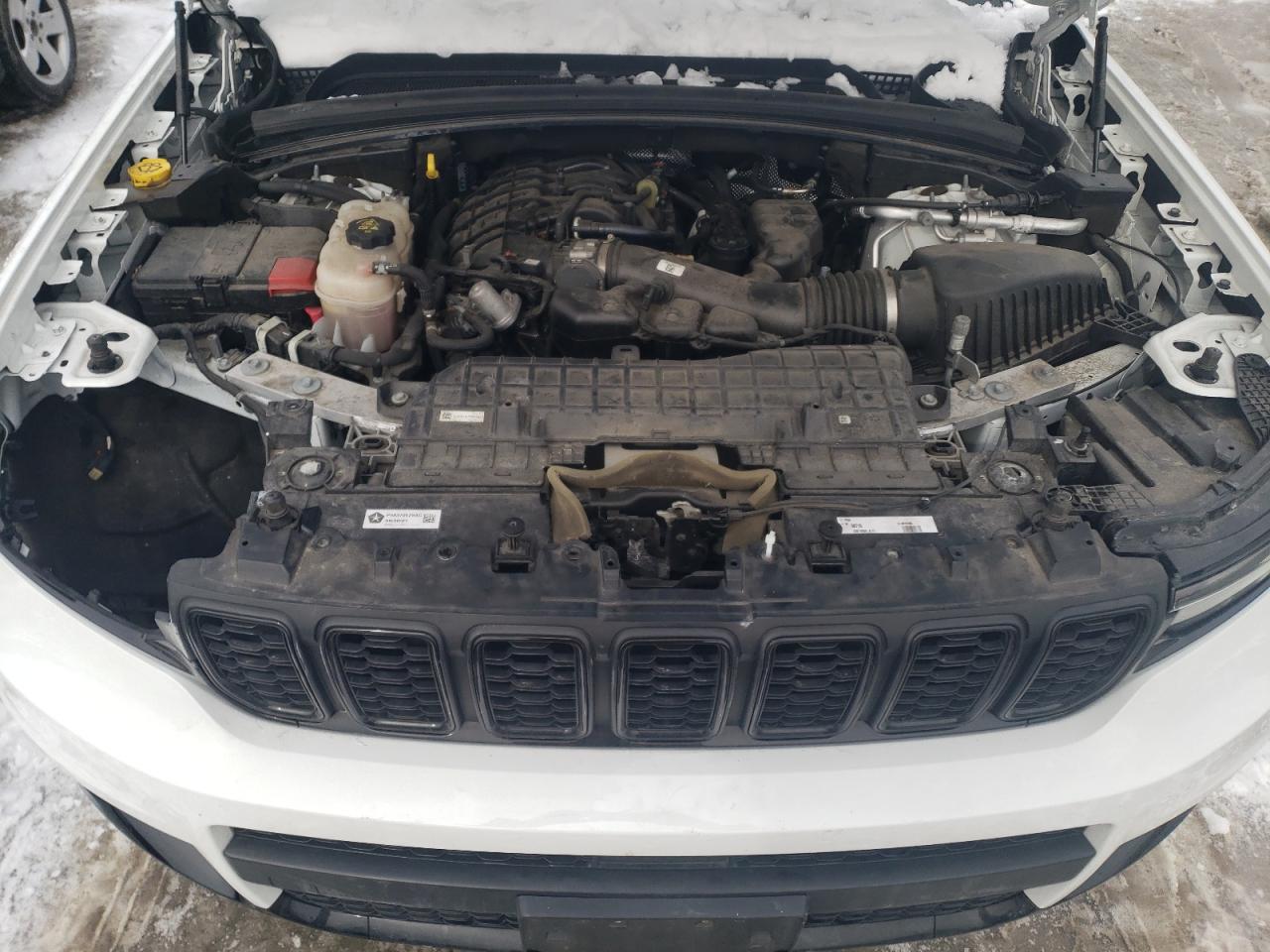 2021 Jeep Grand Cherokee - Image 12
