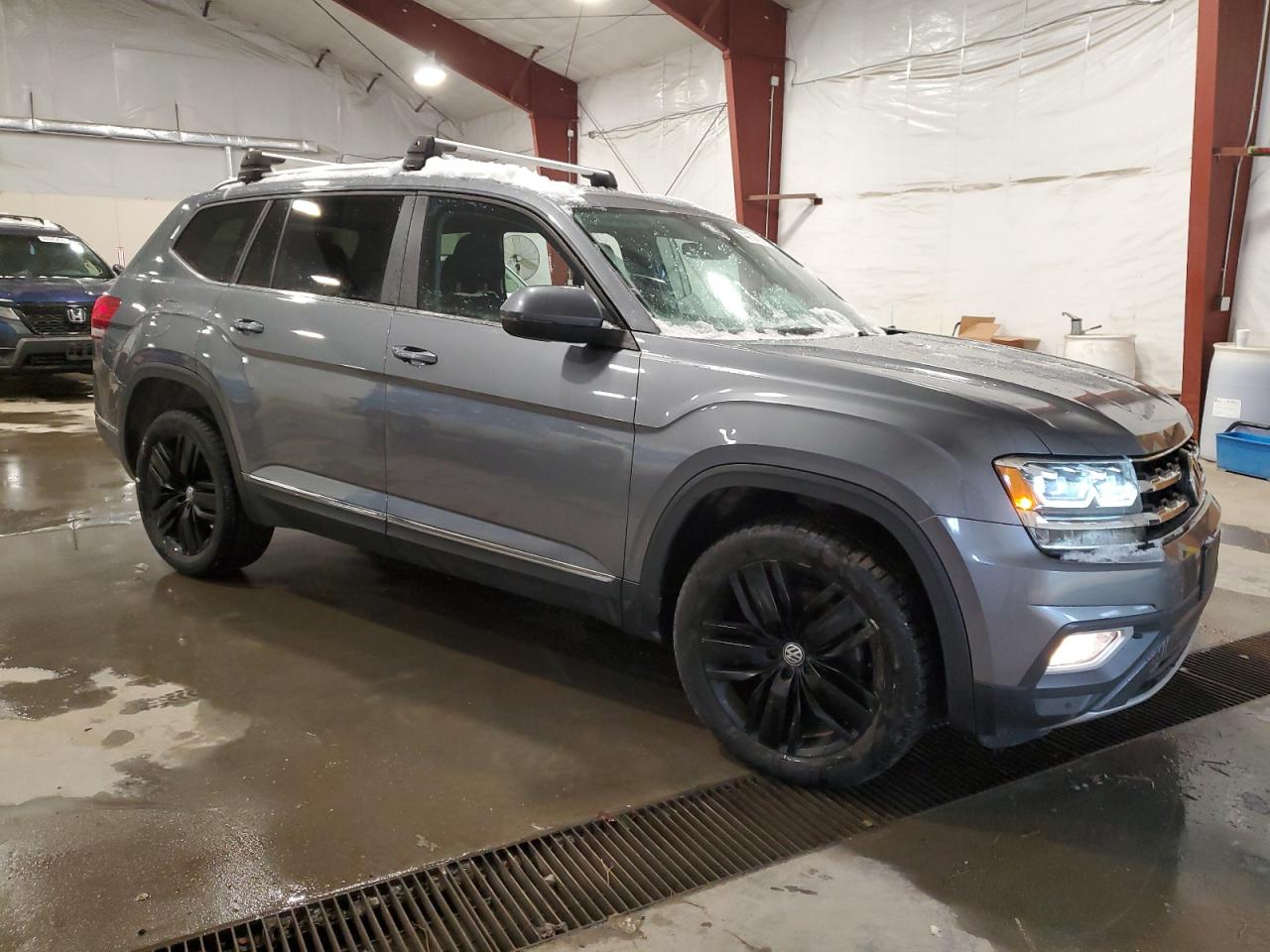 2019 Volkswagen Atlas - Image 4