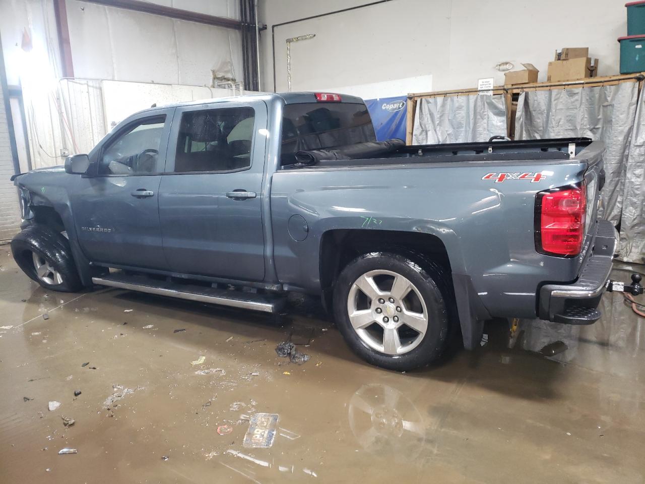 2014 Chevrolet Silverado - Image 2