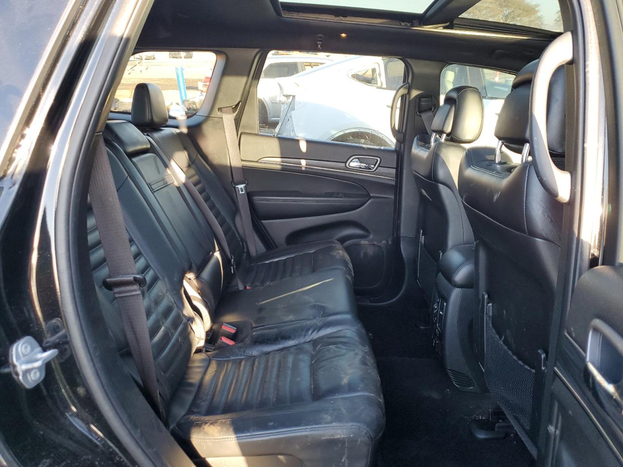 2021 Jeep Grand Cherokee - Image 11