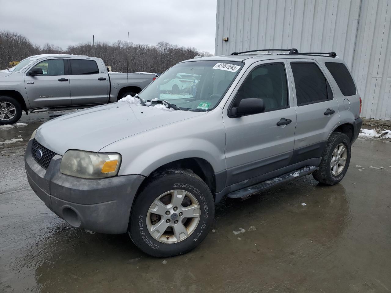 2005 Ford Escape - Image 1