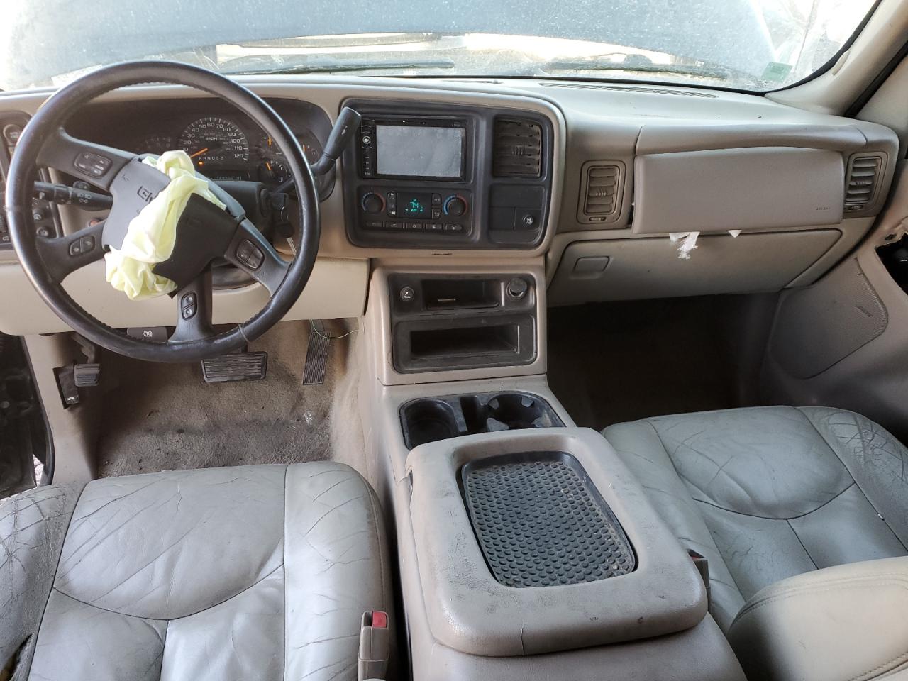 2006 GMC Yukon - Image 8