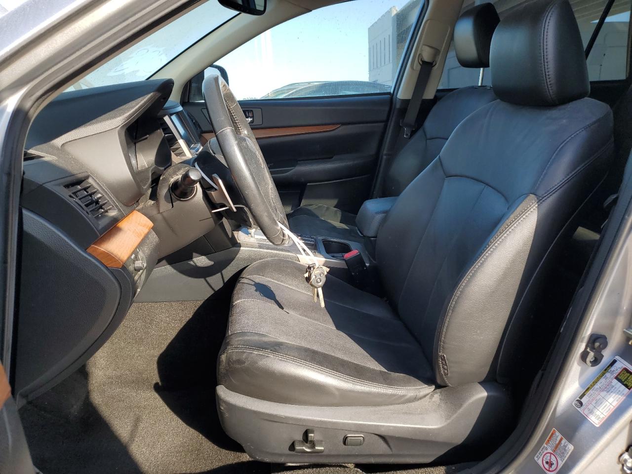 2013 Subaru Outback - Image 7