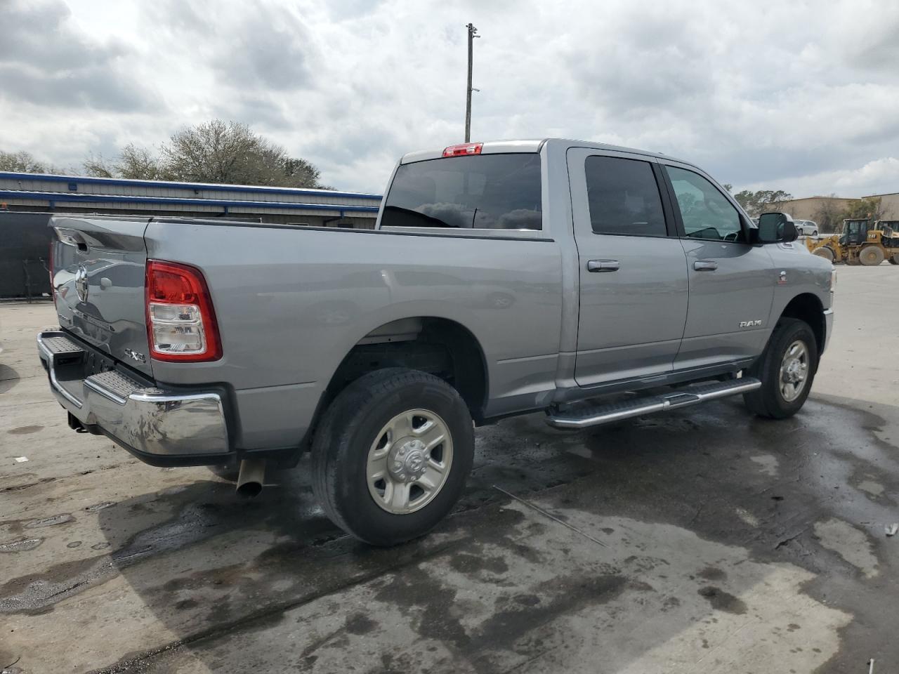 2022 RAM 2500 - Image 3