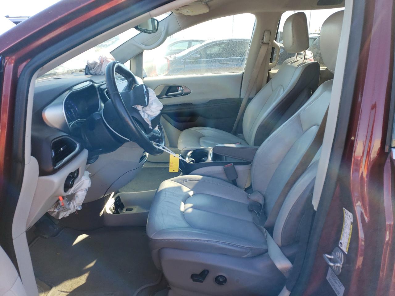 2017 Chrysler Pacifica - Image 7