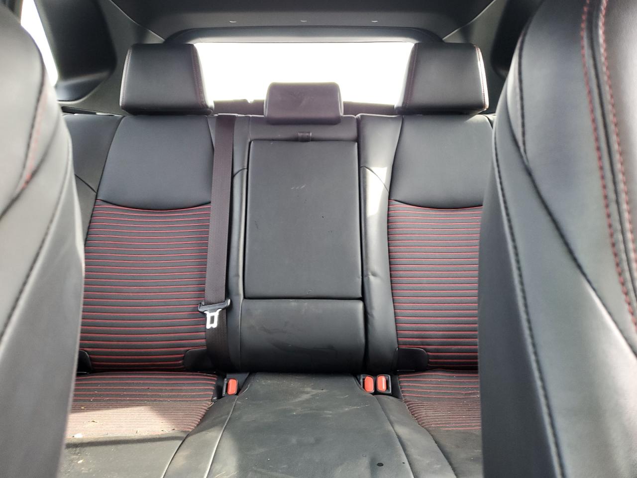 2021 Toyota RAV 4 - Image 10