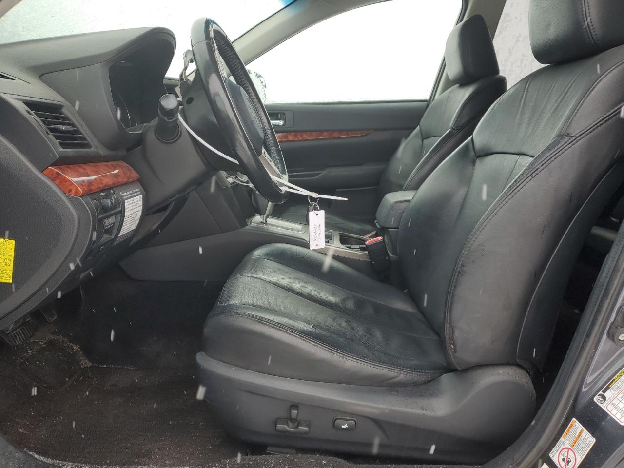2011 Subaru Outback - Image 7