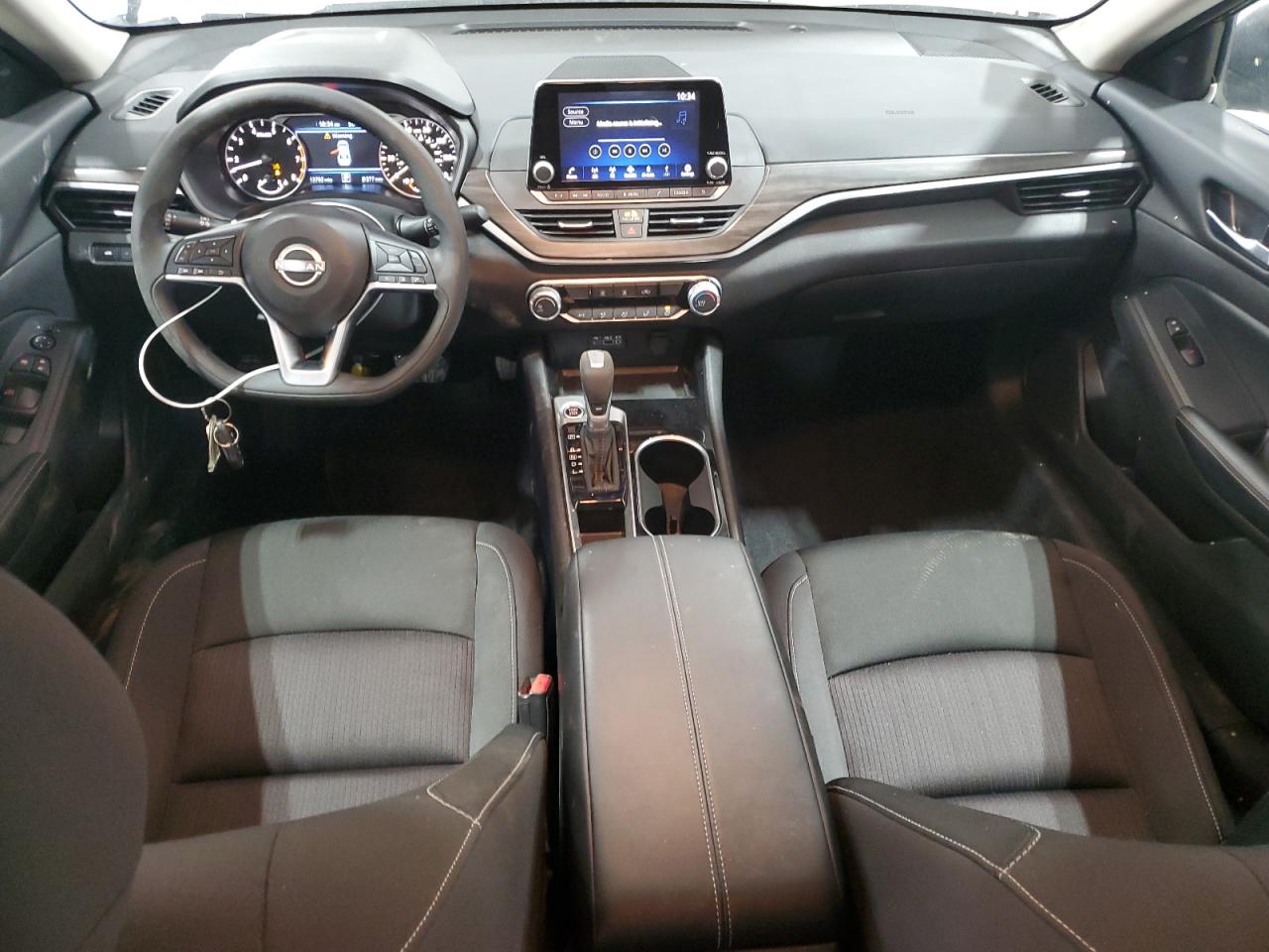 2024 Nissan Altima - Image 8