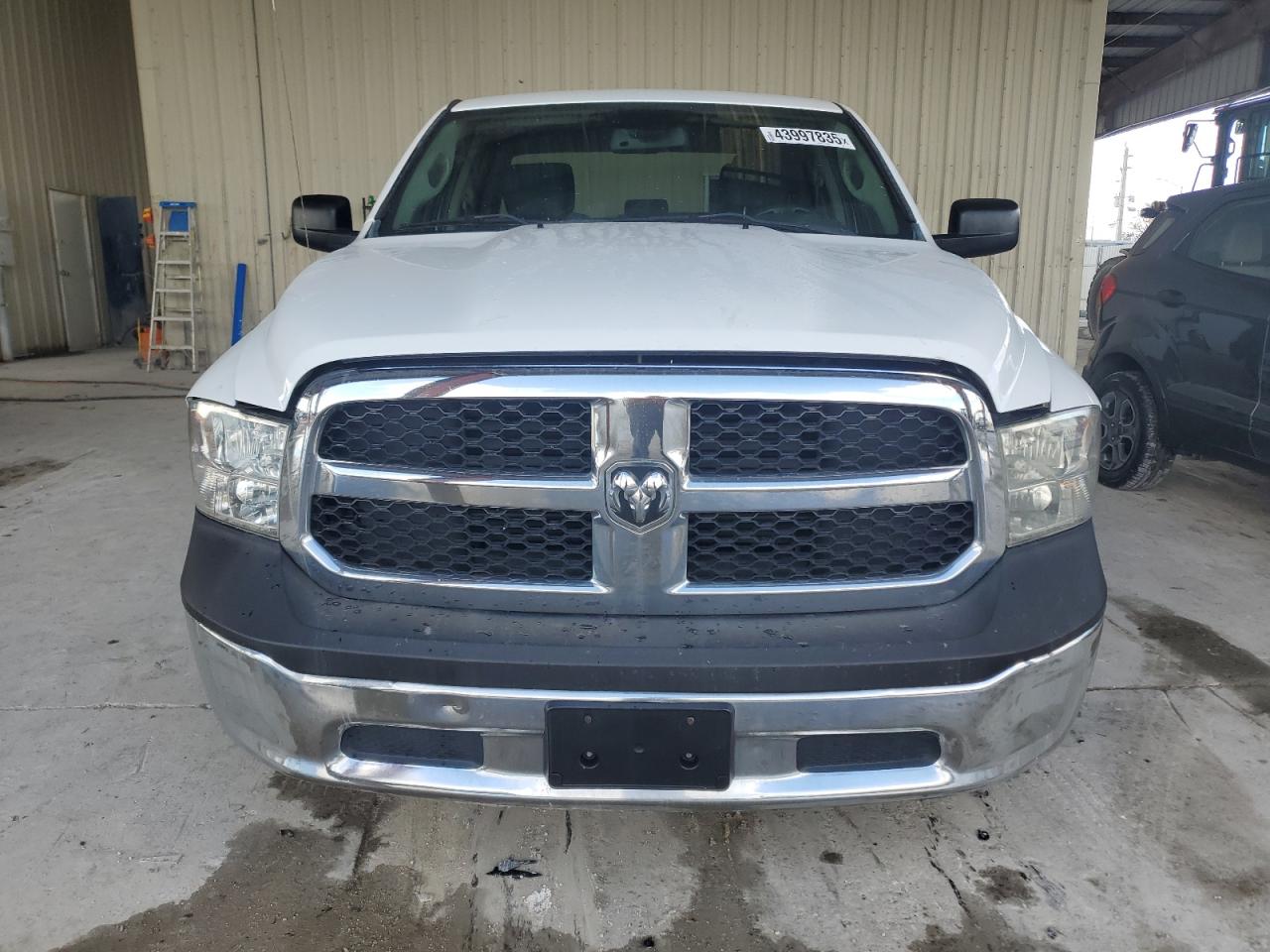 2015 RAM 1500 - Image 5