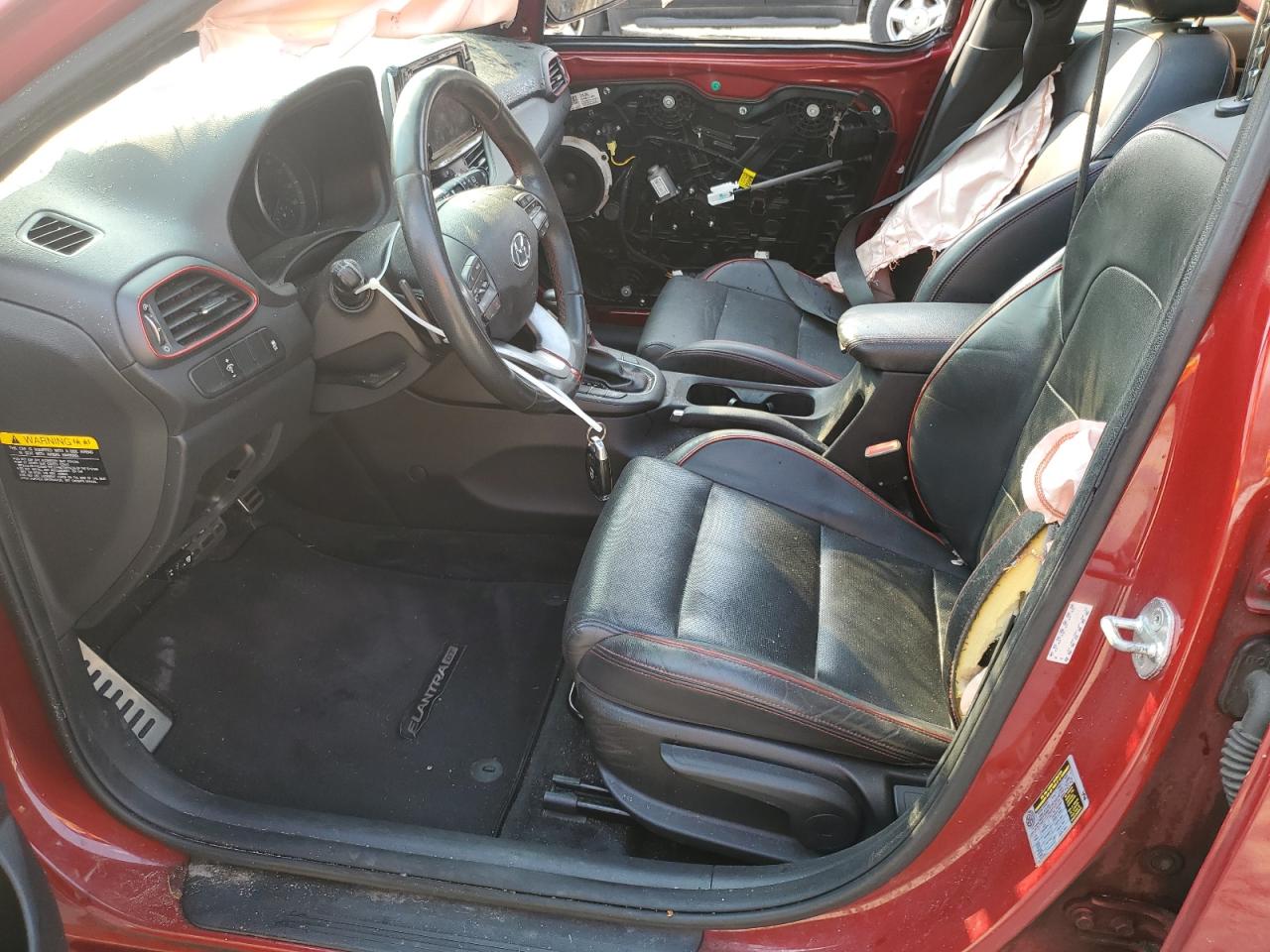 2018 Hyundai Elantra - Image 7