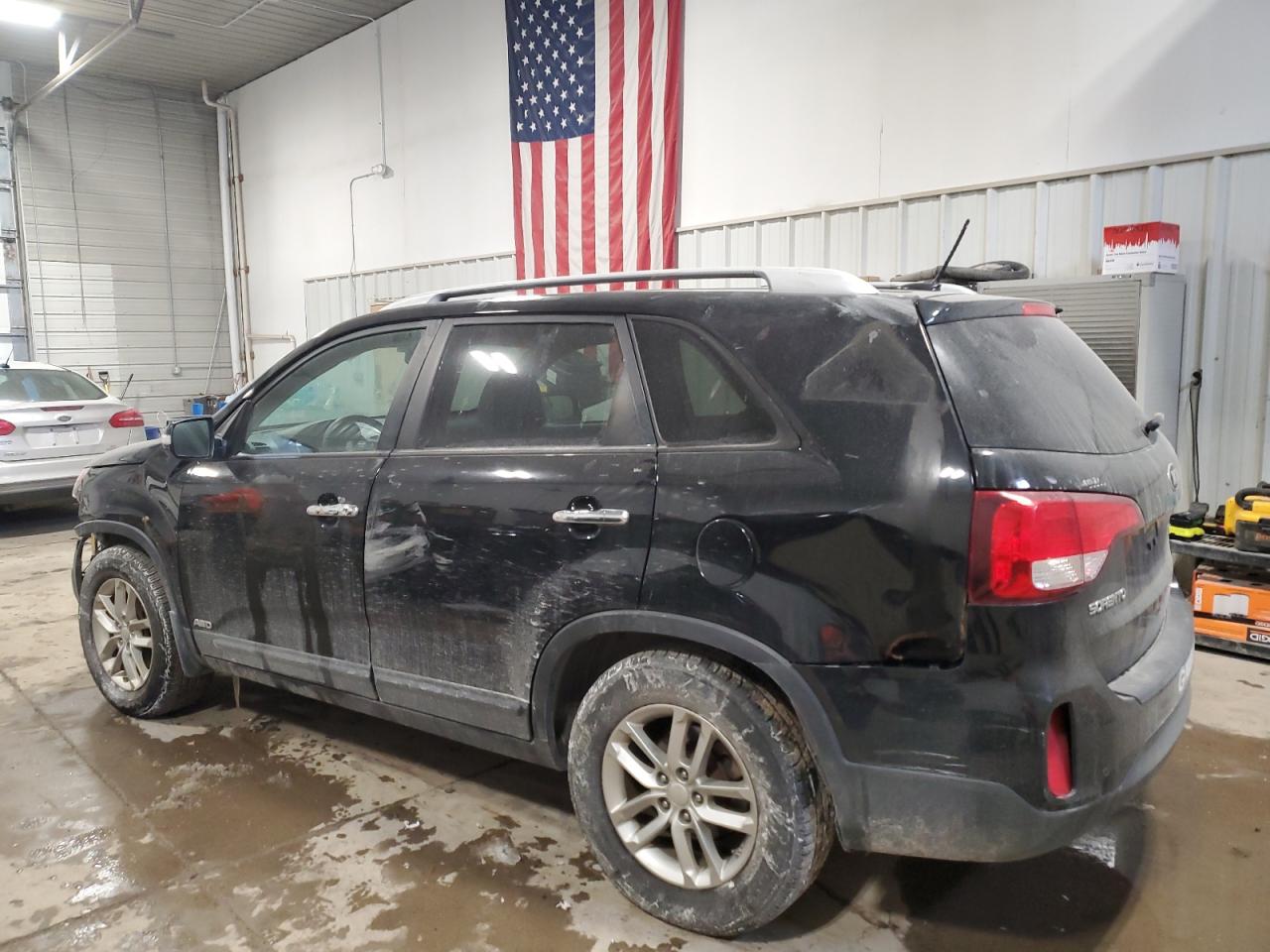 2014 Kia Sorento - Image 2