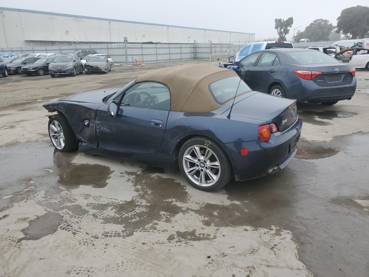 2004 BMW Z4 - Image 2