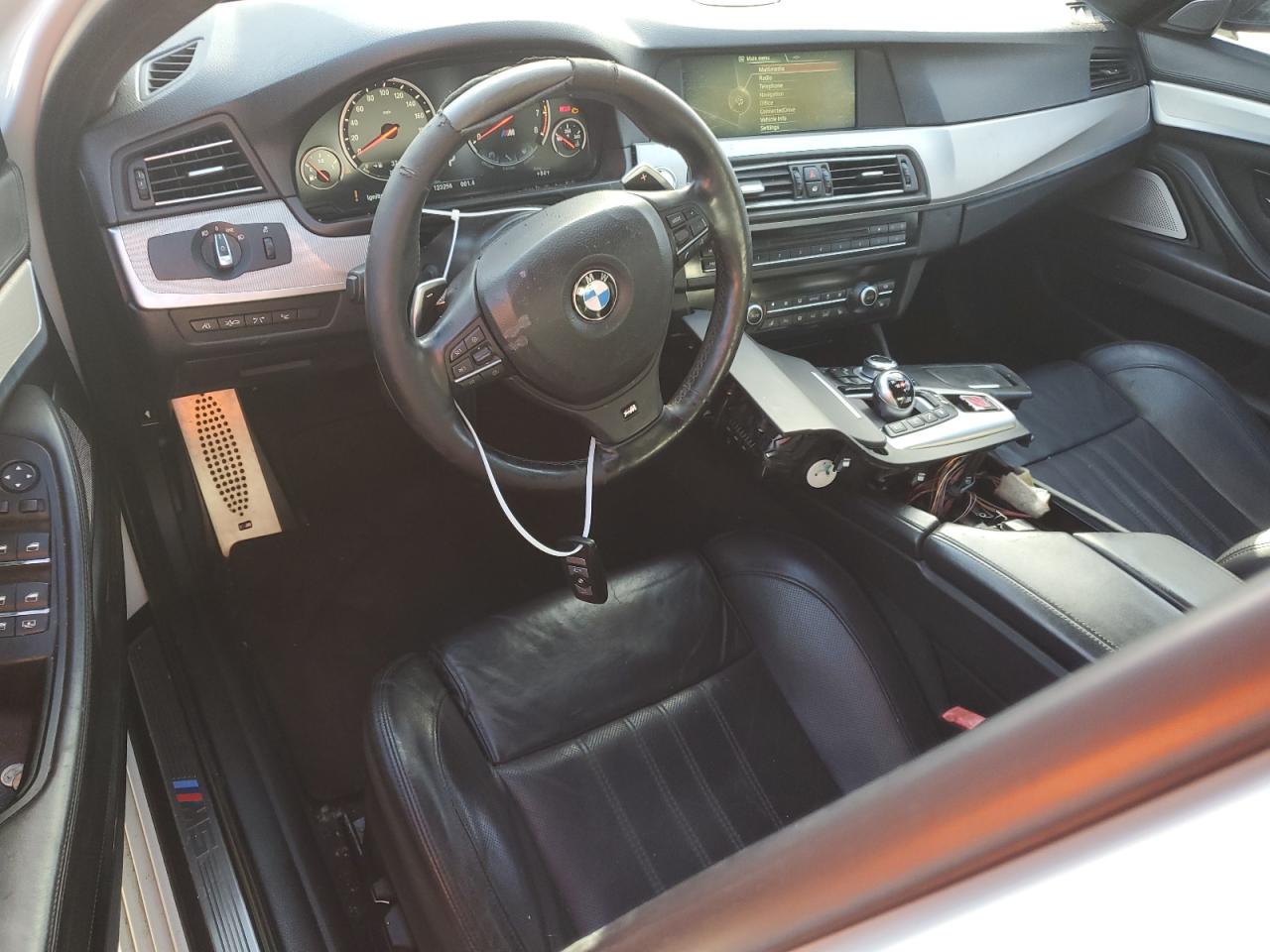 2013 BMW M5 - Image 8
