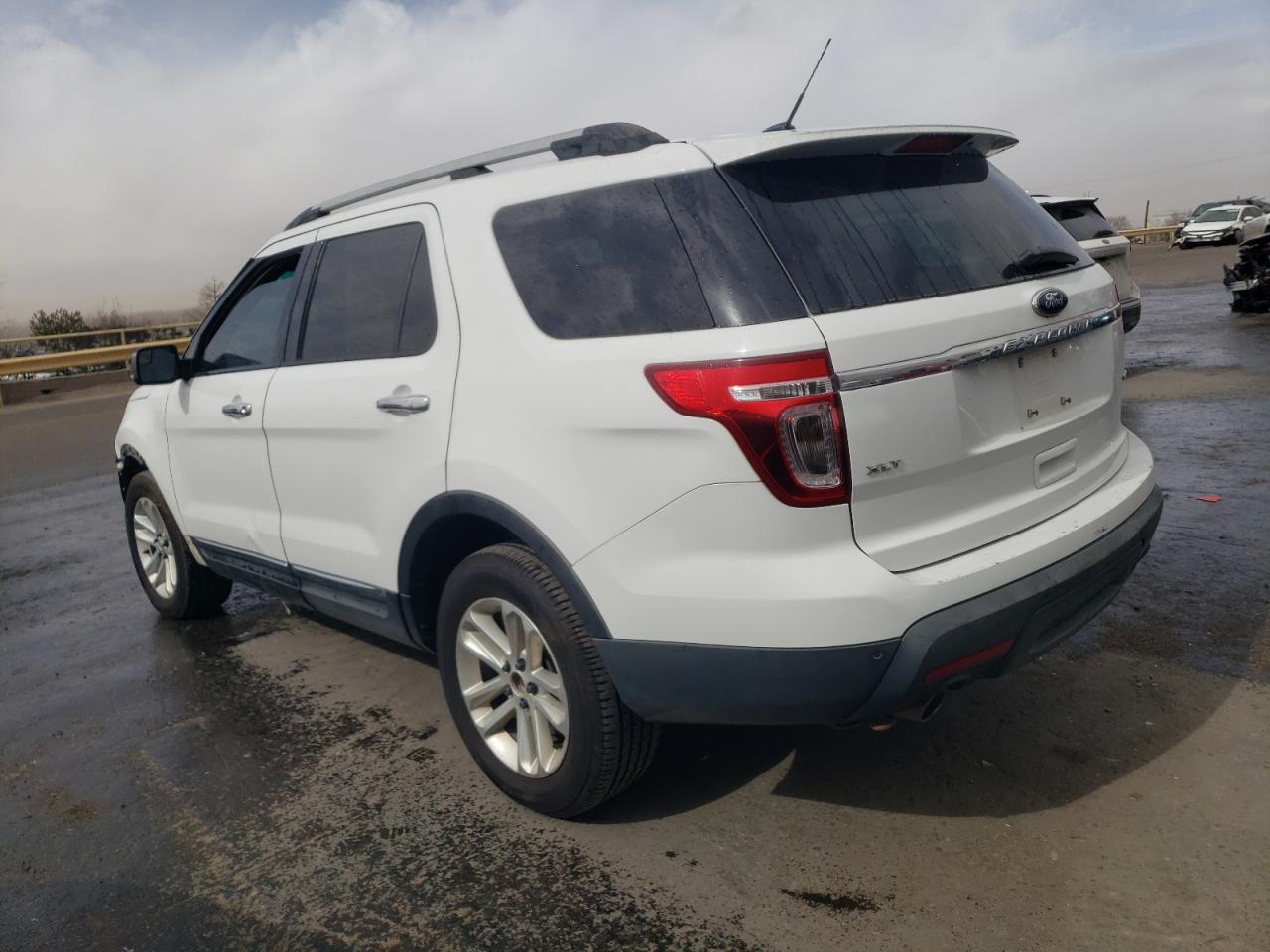 2013 Ford Explorer - Image 2
