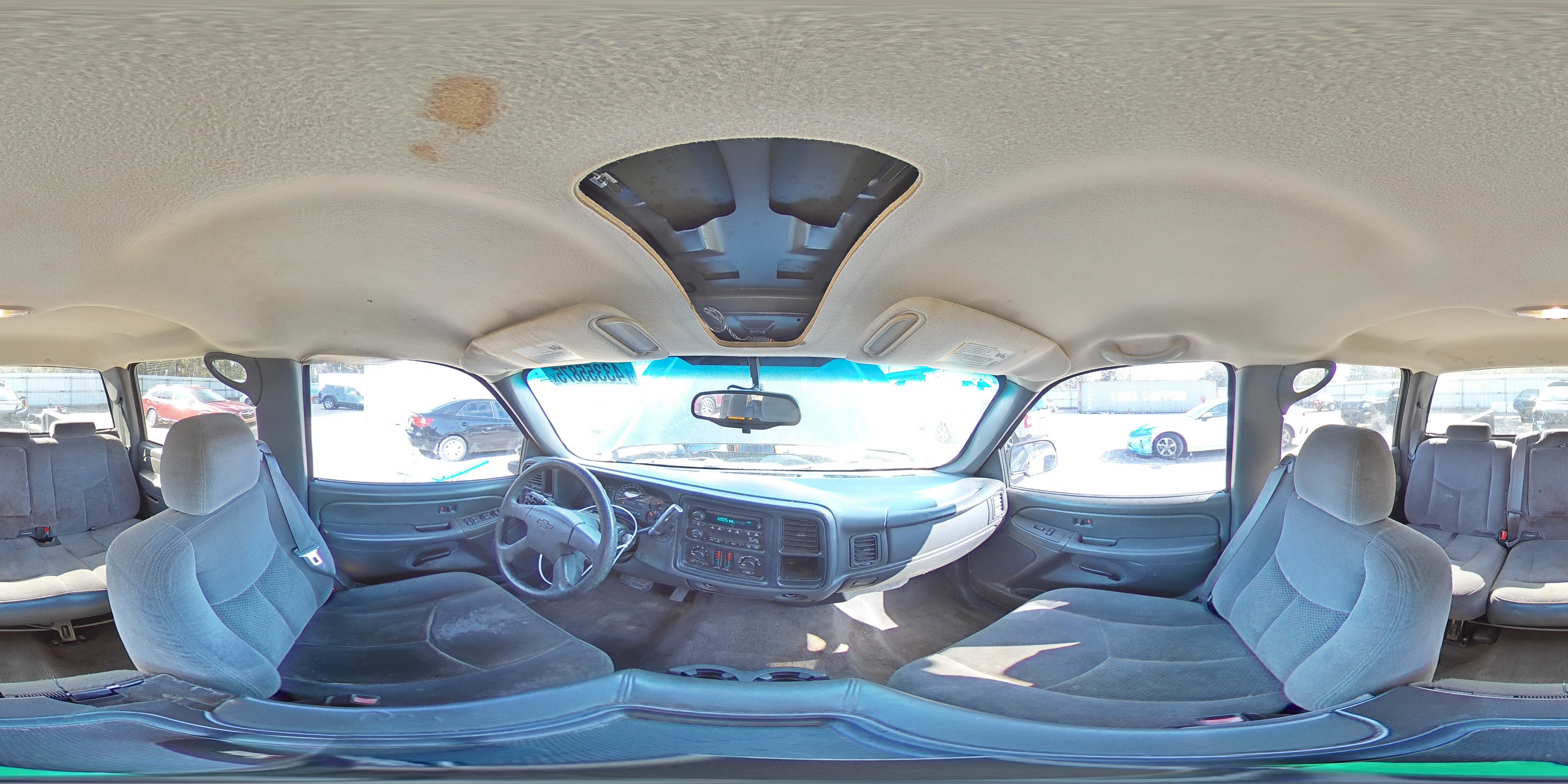 2006 Chevrolet Silverado - Image 13