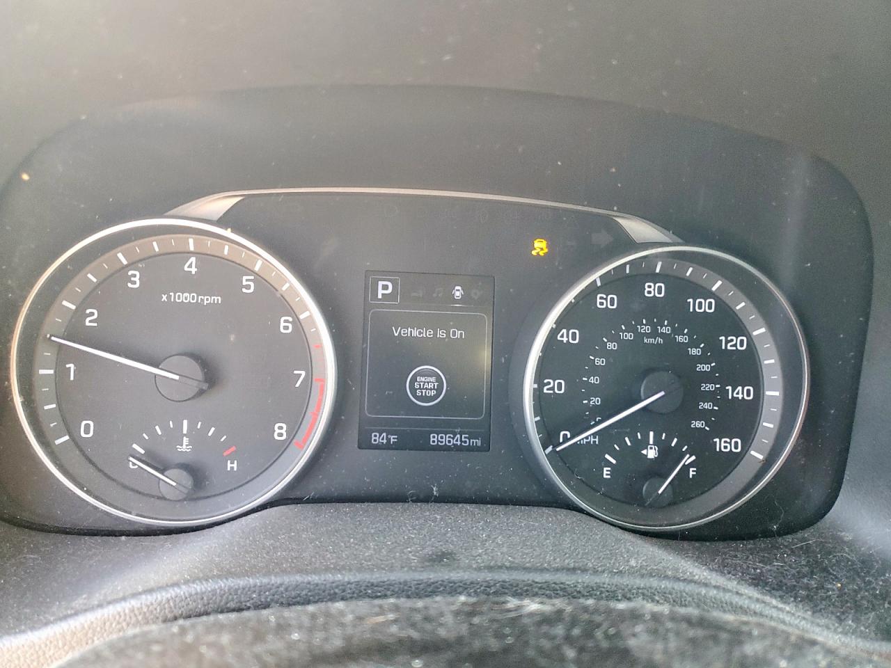 2017 Hyundai Elantra - Image 9