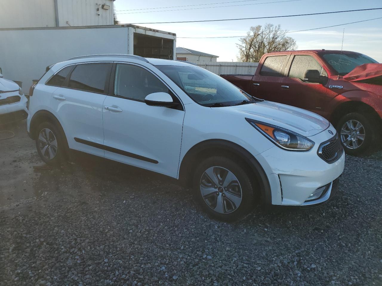 2019 Kia Niro - Image 4