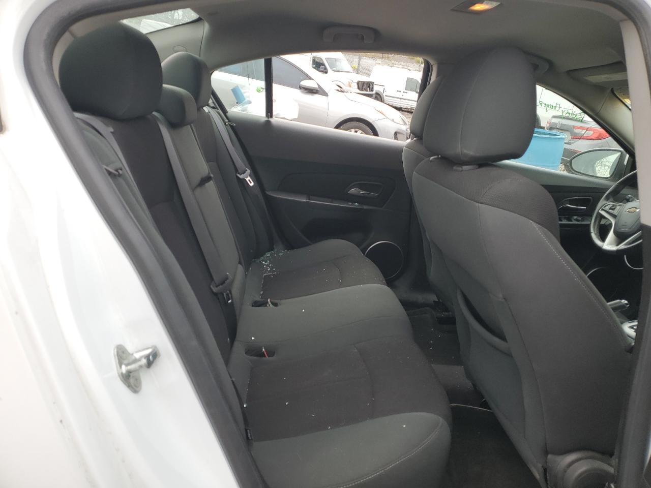 2011 Chevrolet Cruze - Image 10