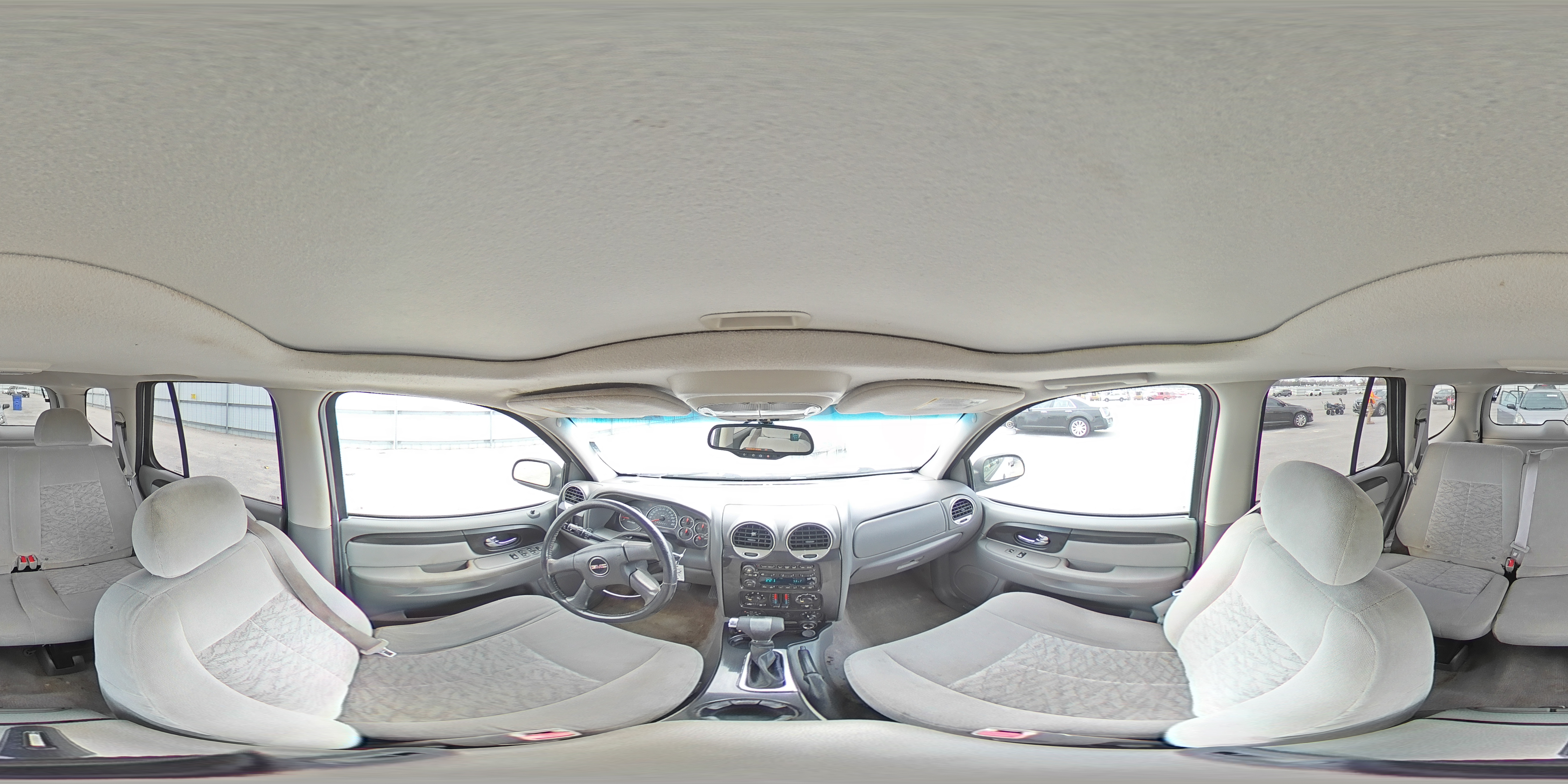 2007 GMC Envoy - Image 13