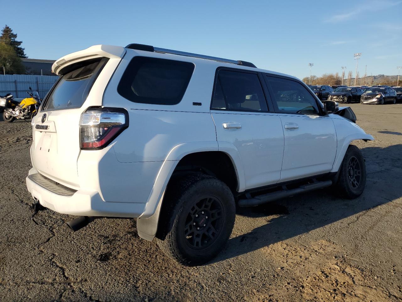 2021 Toyota 4Runner - Image 3