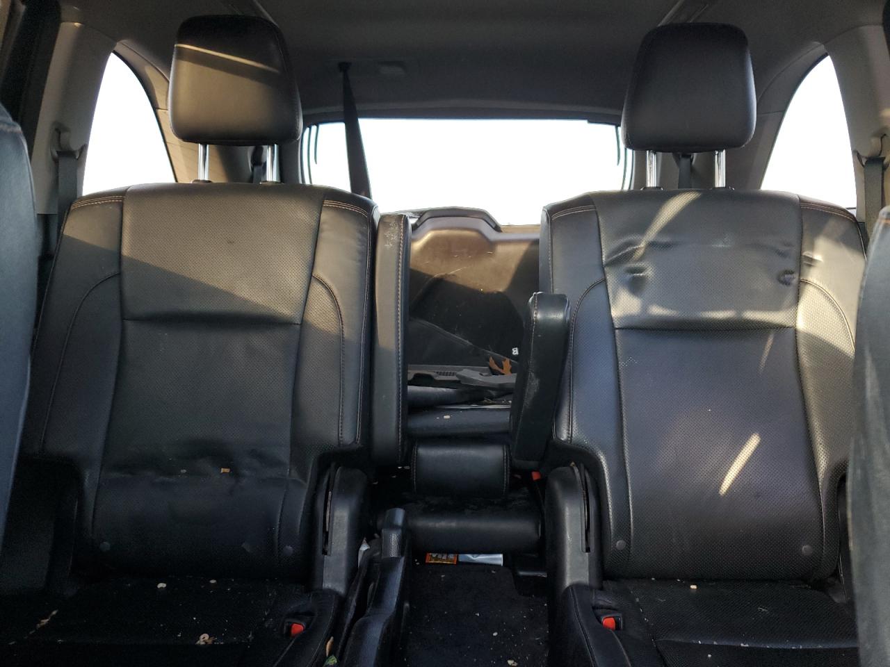 2016 Toyota Highlander - Image 10