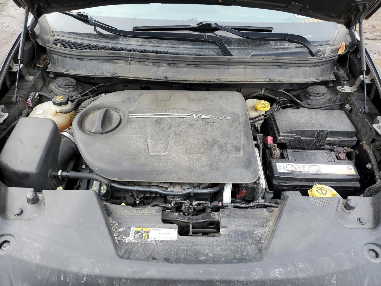 2015 Jeep Grand Cherokee - Image 11