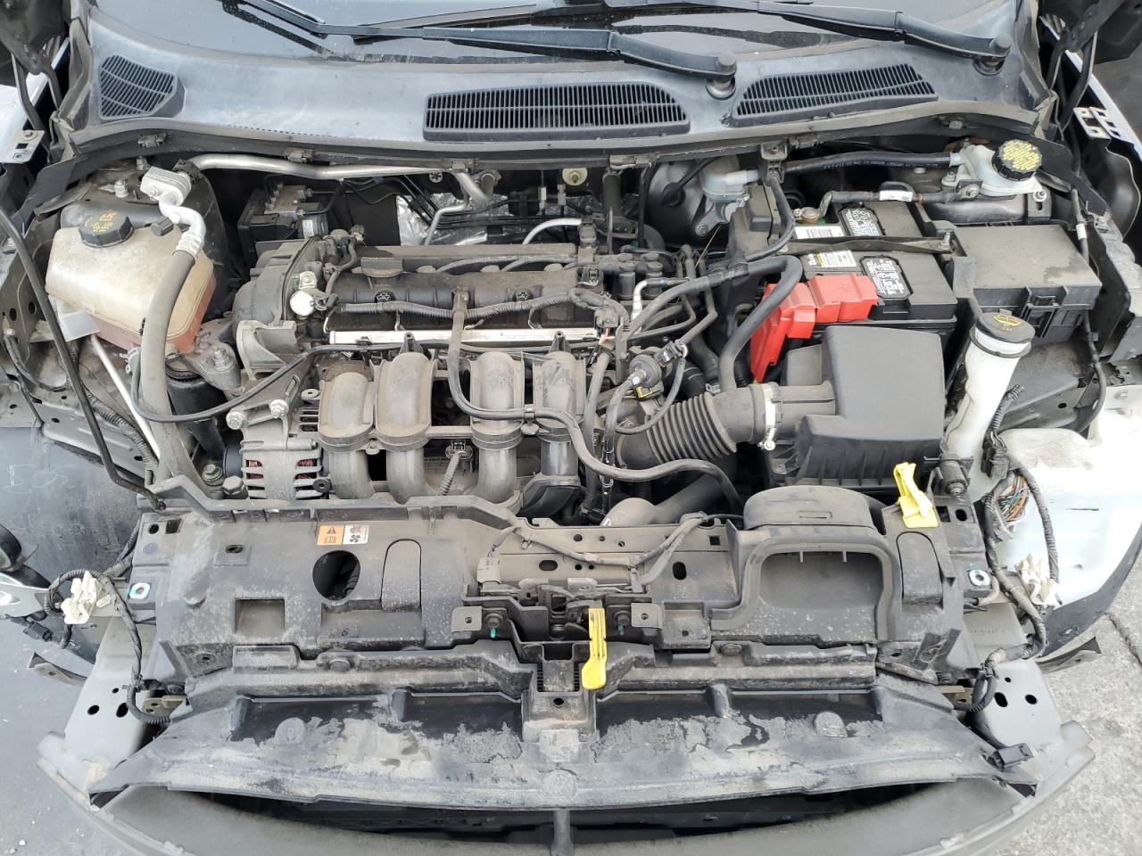 2015 Ford Fiesta - Image 11