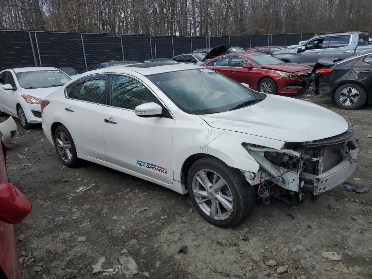 2013 Nissan Altima - Image 4