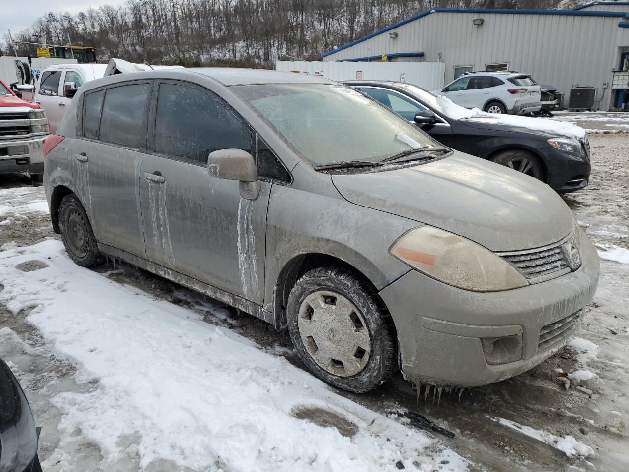 2009 Nissan Versa - Image 4