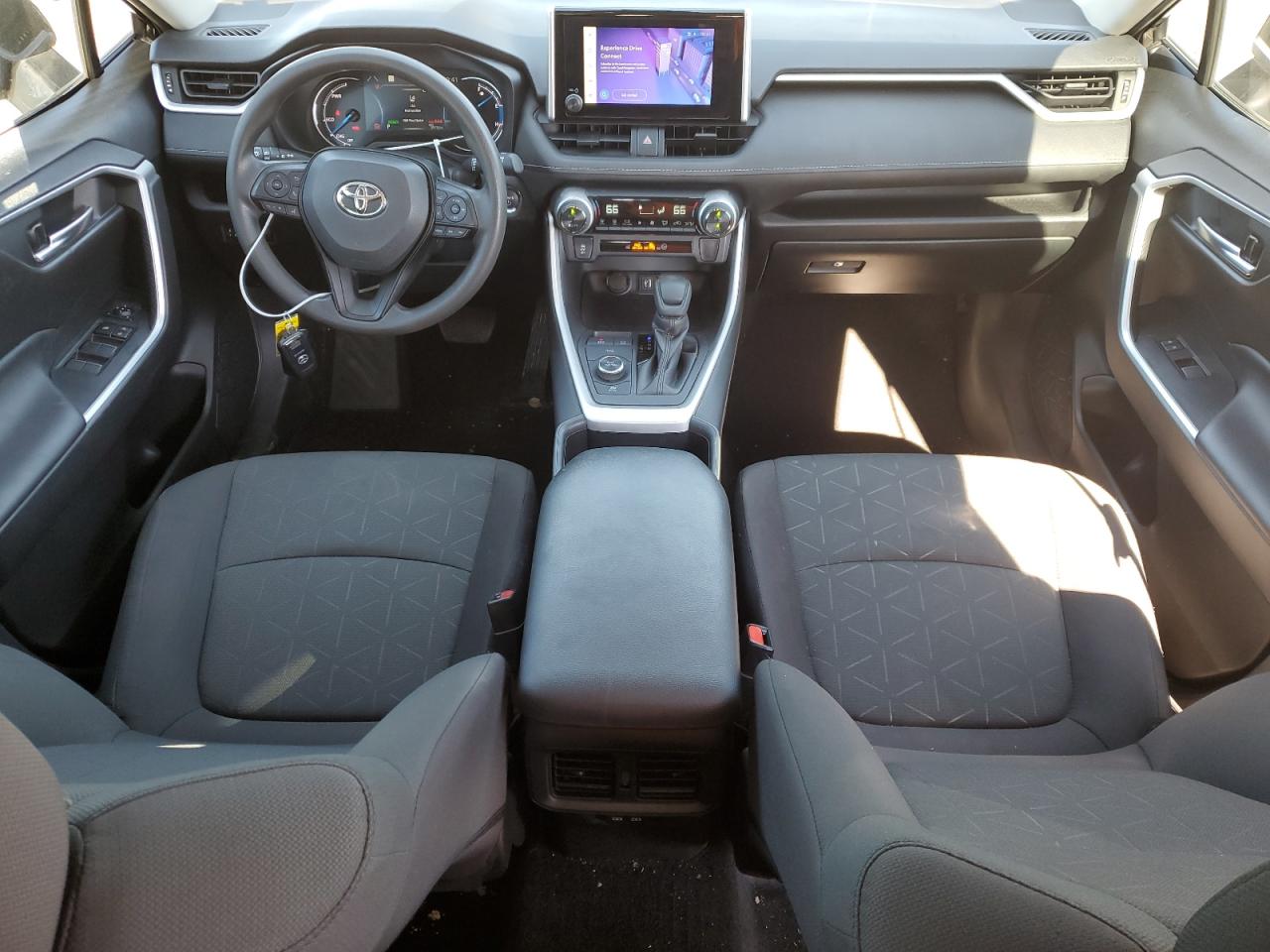 2023 Toyota RAV 4 - Image 8