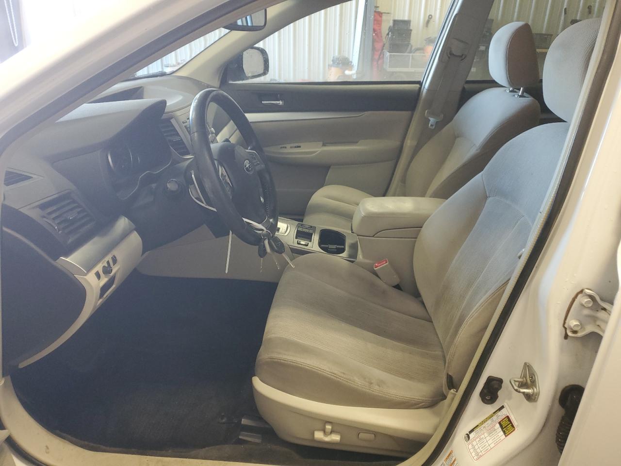 2014 Subaru Outback - Image 7