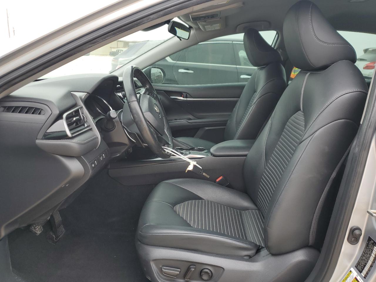 2019 Toyota Camry - Image 7