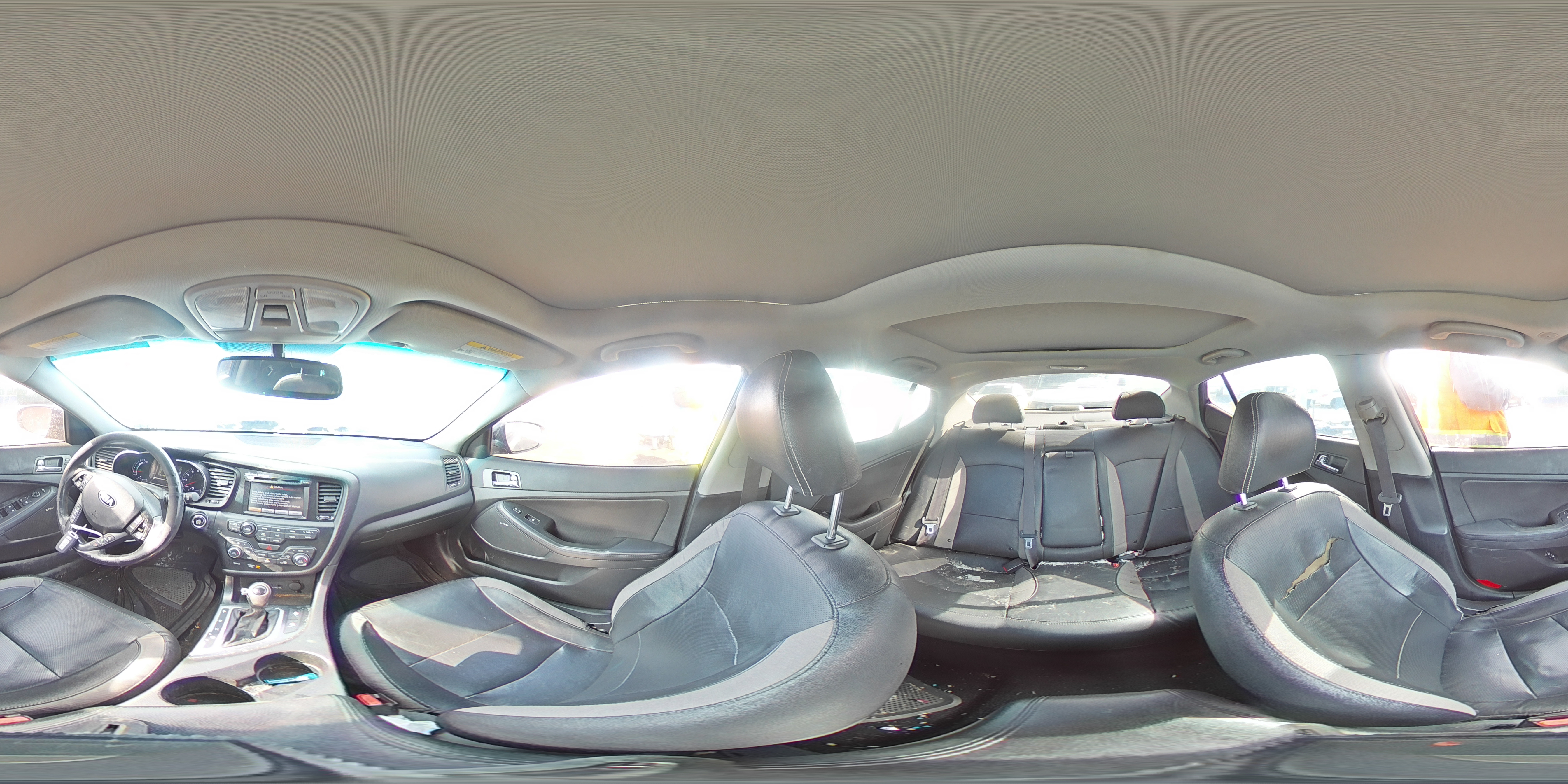 2013 Kia Optima - Image 13