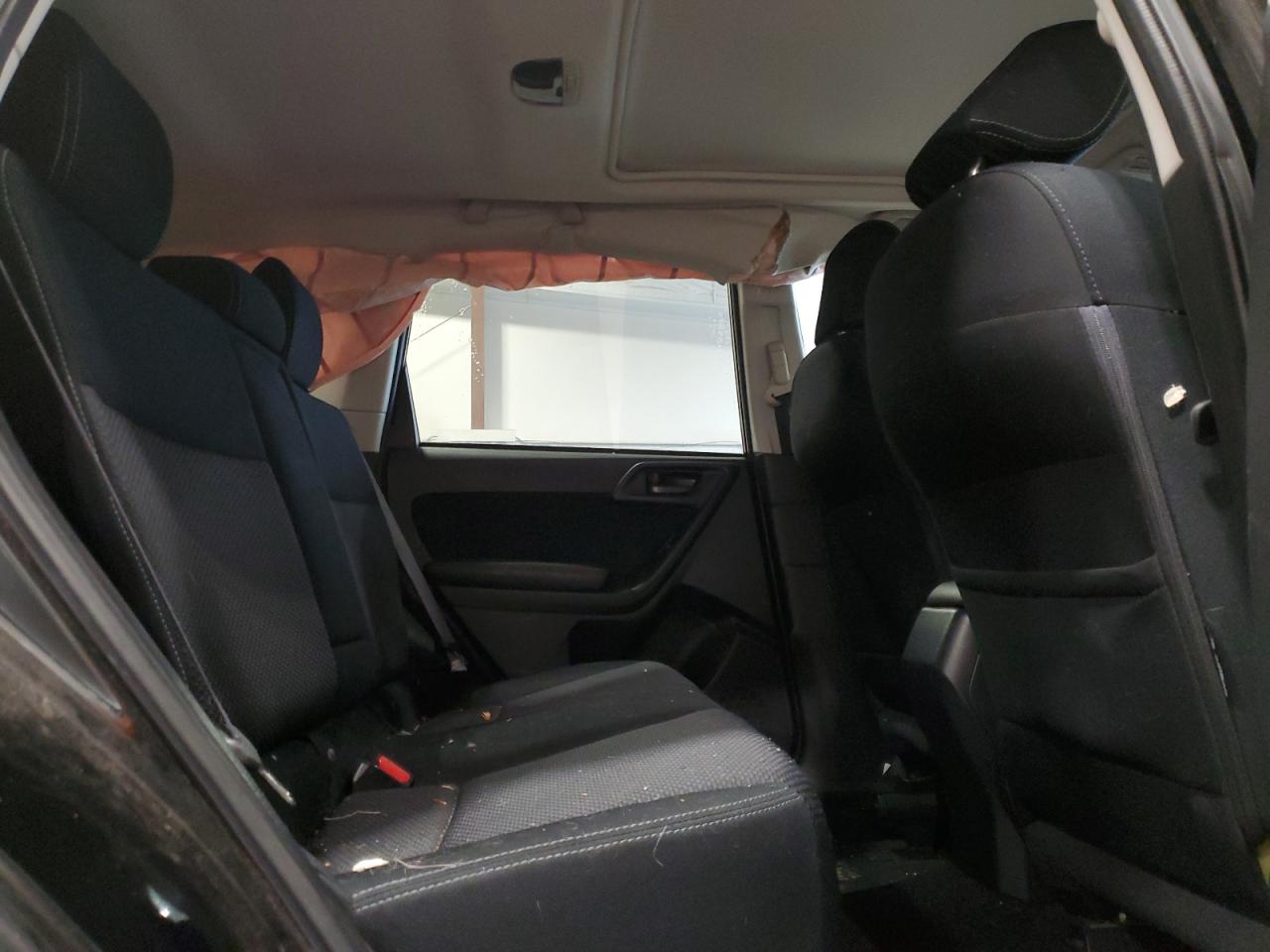 2016 Subaru Forester - Image 10