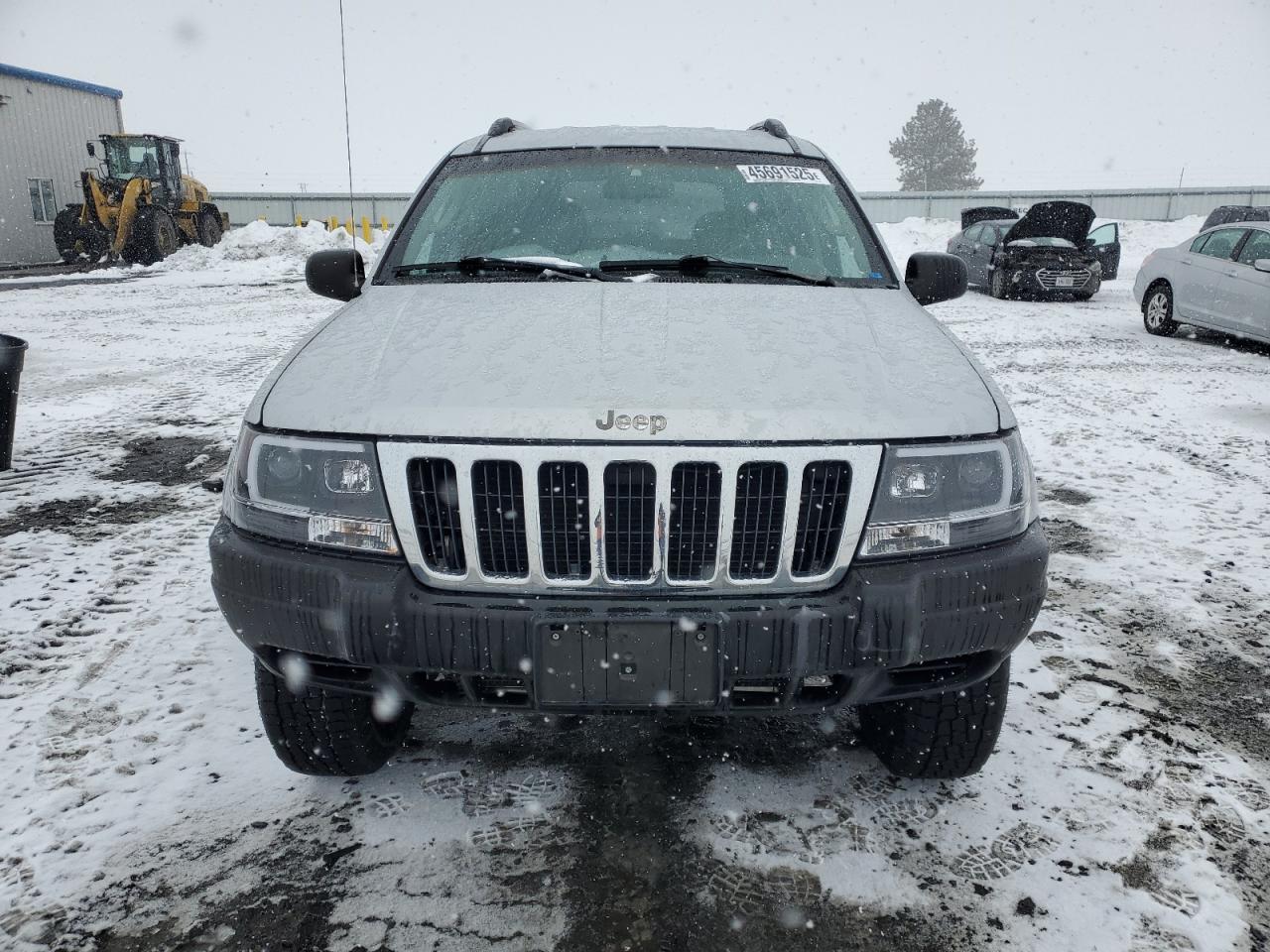 2002 Jeep Grand Cherokee - Image 5