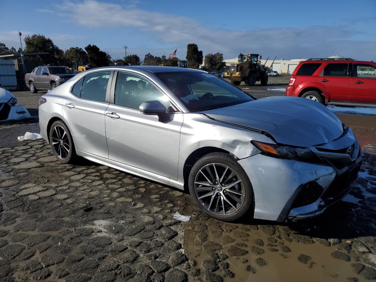 2024 Toyota Camry - Image 4