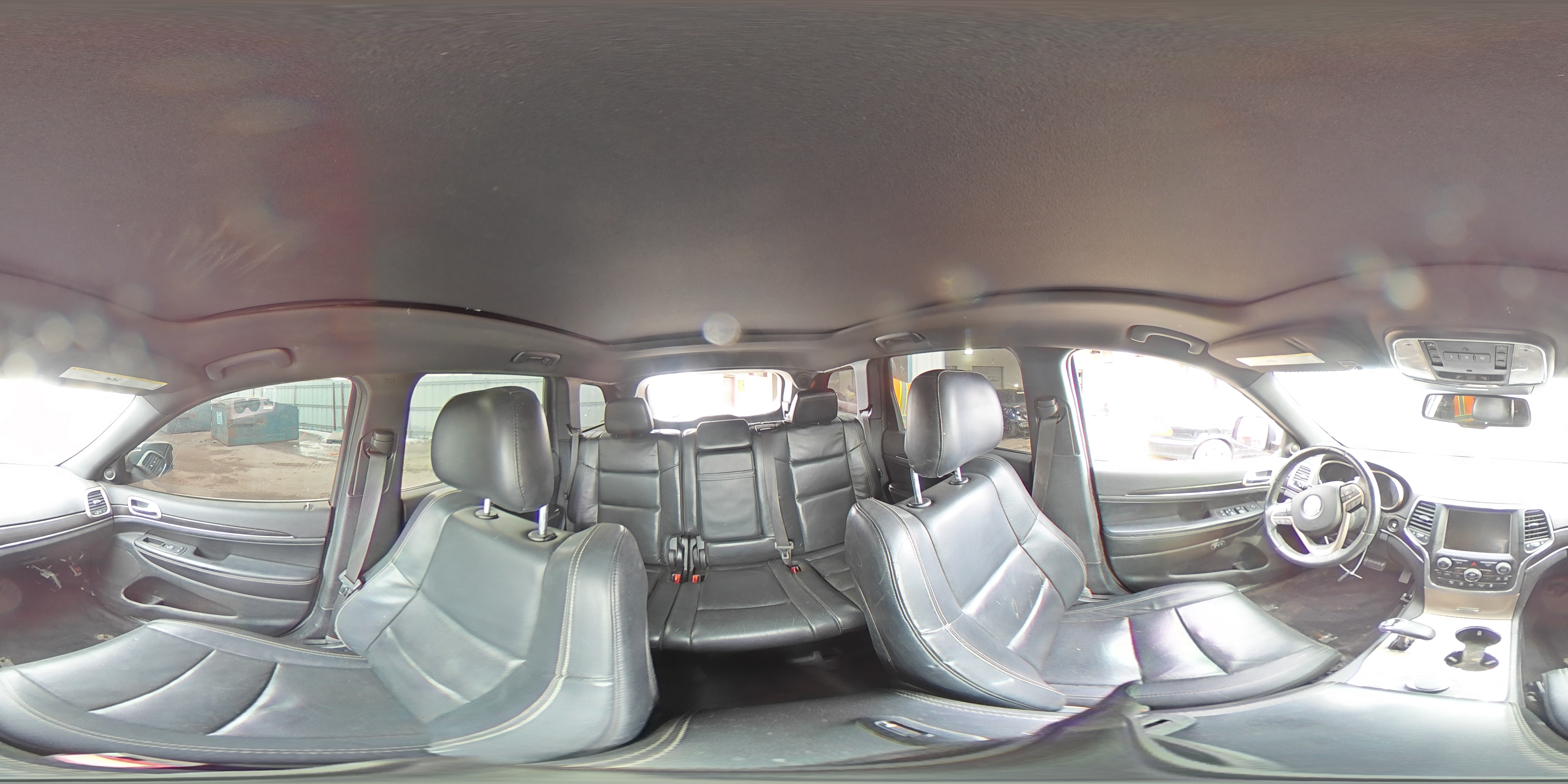 2014 Jeep Grand Cherokee - Image 15