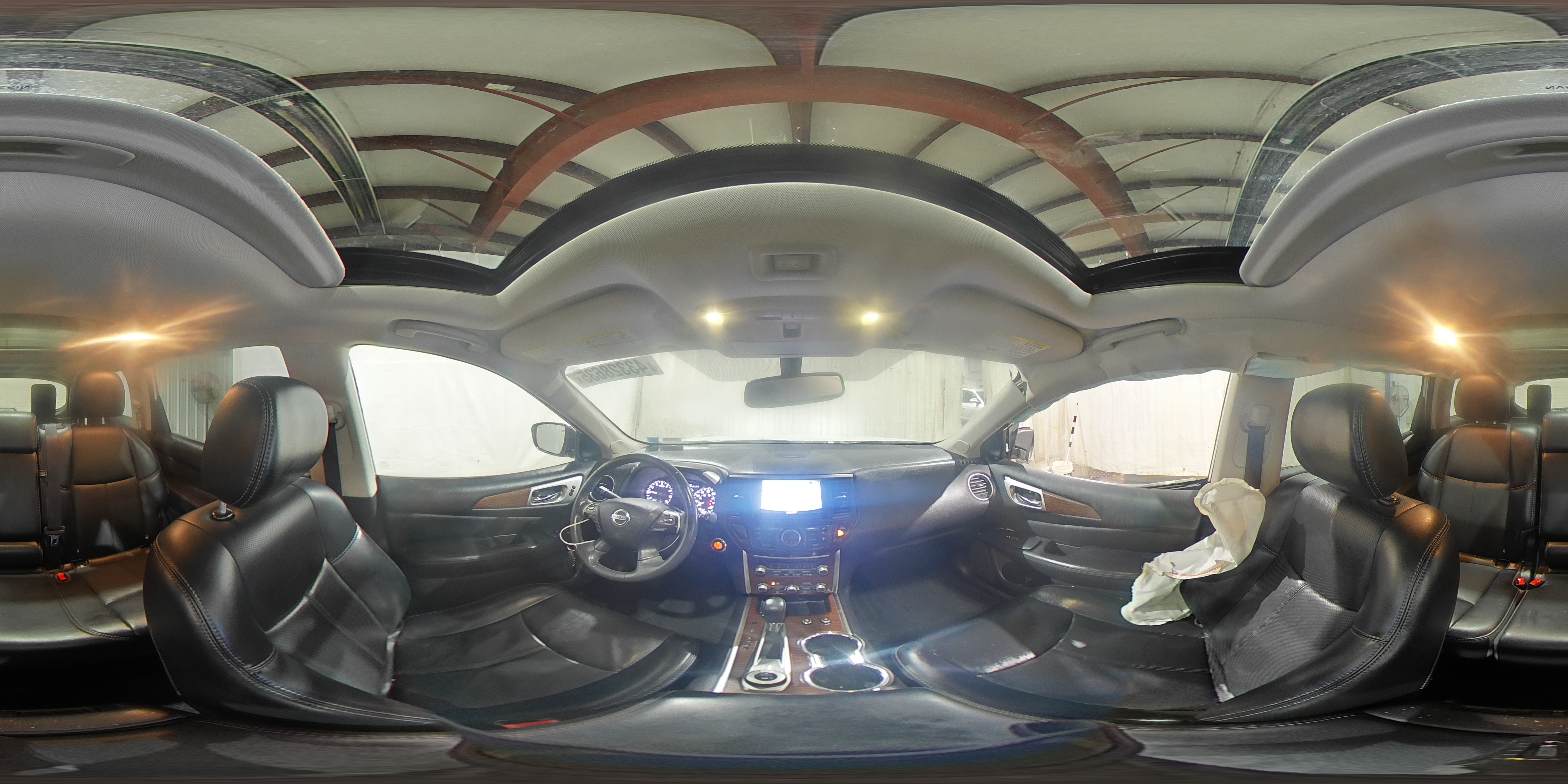 2018 Nissan Pathfinder - Image 14