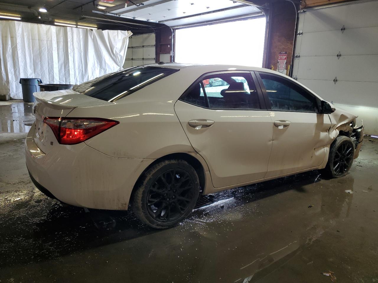 2016 Toyota Corolla - Image 3